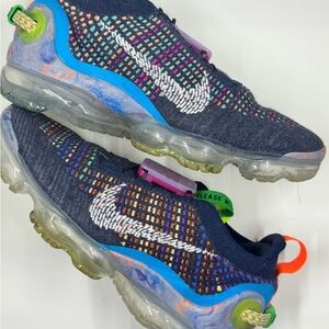 Nike Blue VaporMax Sneakers with Knit Upper and Air Cushioning